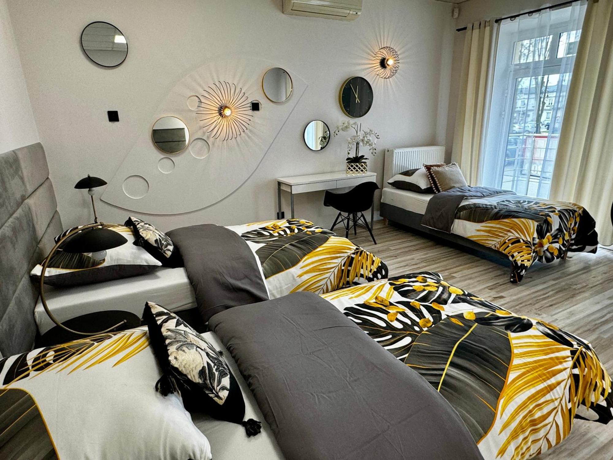 Apartamenty I Pokoje „Pod Jedynka” คอนสตันติโนฟ โวดซ์กี ภายนอก รูปภาพ