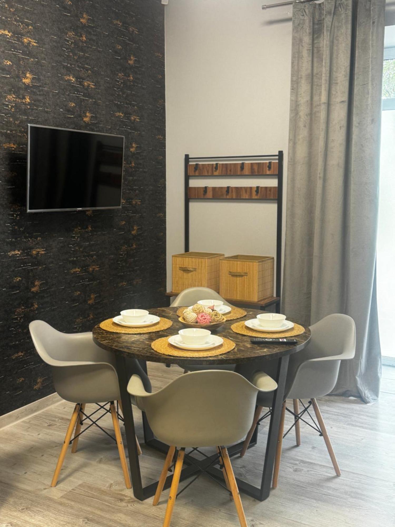 Apartamenty I Pokoje „Pod Jedynka” คอนสตันติโนฟ โวดซ์กี ภายนอก รูปภาพ
